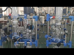 مفاعل زجاجي كيميائي