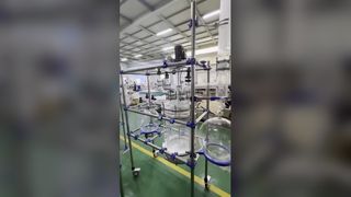 مفاعل زجاجي معملي للتخليق الكيميائي